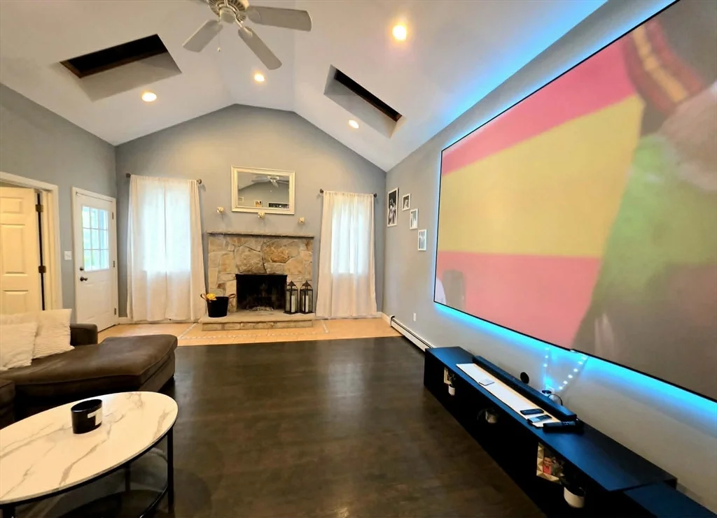 4 bed, 3 bath apartment for rent at 141 South St Unit 141, Randolph — photo 6 of 35