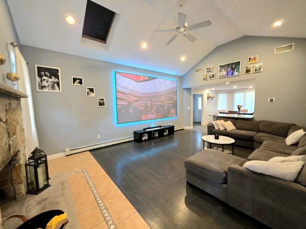 4 bed, 3 bath apartment for rent at 141 South St Unit 141, Randolph — photo 5 of 35