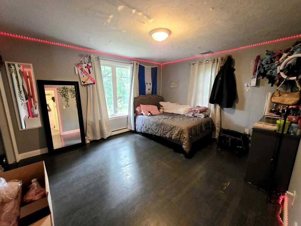 4 bed, 3 bath apartment for rent at 141 South St Unit 141, Randolph — photo 14 of 35
