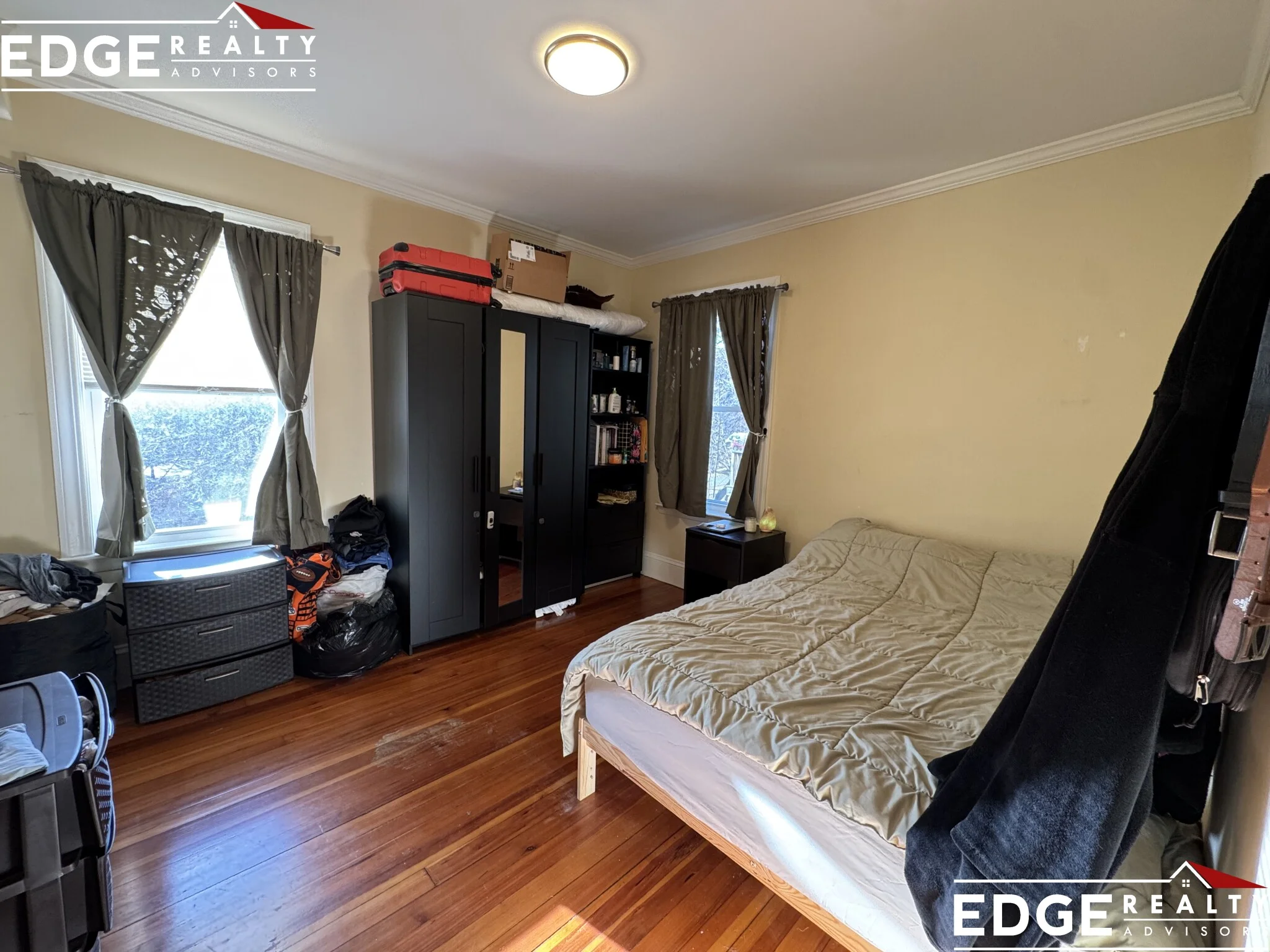 3 bed, 1 bath apartment for rent at 141 Summer St Unit 1, Watertown — photo 10 of 11