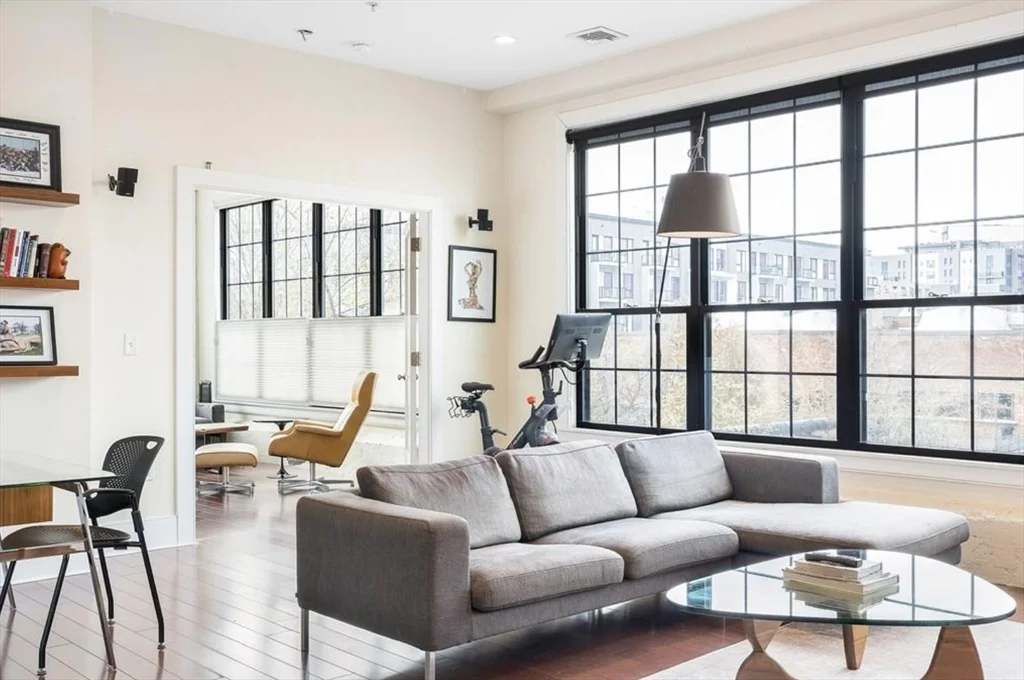 2 bed, 2 bath apartment for rent at 141 W 2nd St Unit 206, South Boston — photo 1 of 12