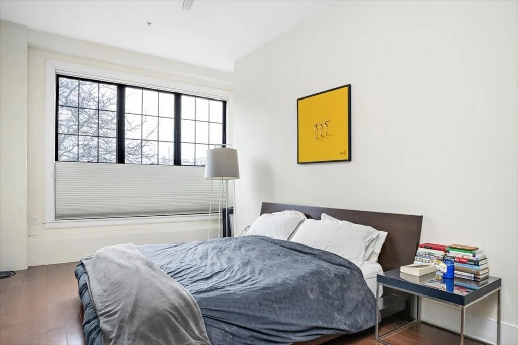 2 bed, 2 bath apartment for rent at 141 W 2nd St Unit 206, South Boston — photo 8 of 12