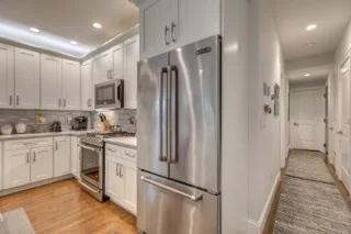 2 bed, 2 bath apartment for rent at 141 W 6th St Unit 1, South Boston — photo 2 of 12