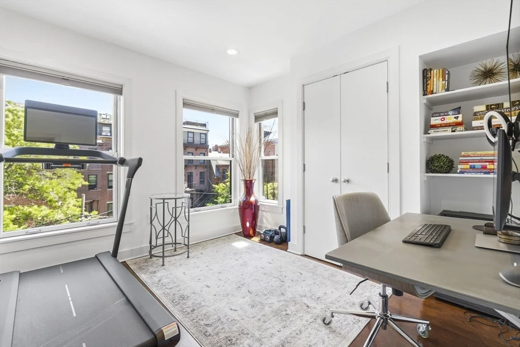 2 bed, 2 bath apartment for rent at 141 W Concord St Unit 3, South End — photo 11 of 21