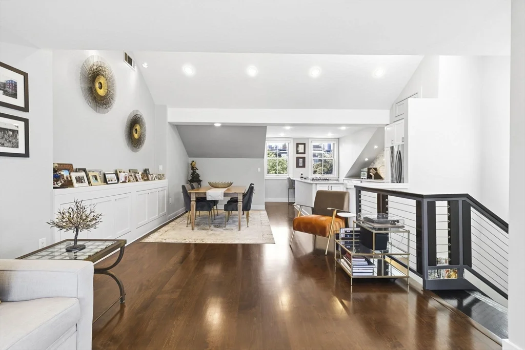 2 bed, 2 bath apartment for rent at 141 W Concord St Unit 3, South End — photo 3 of 21