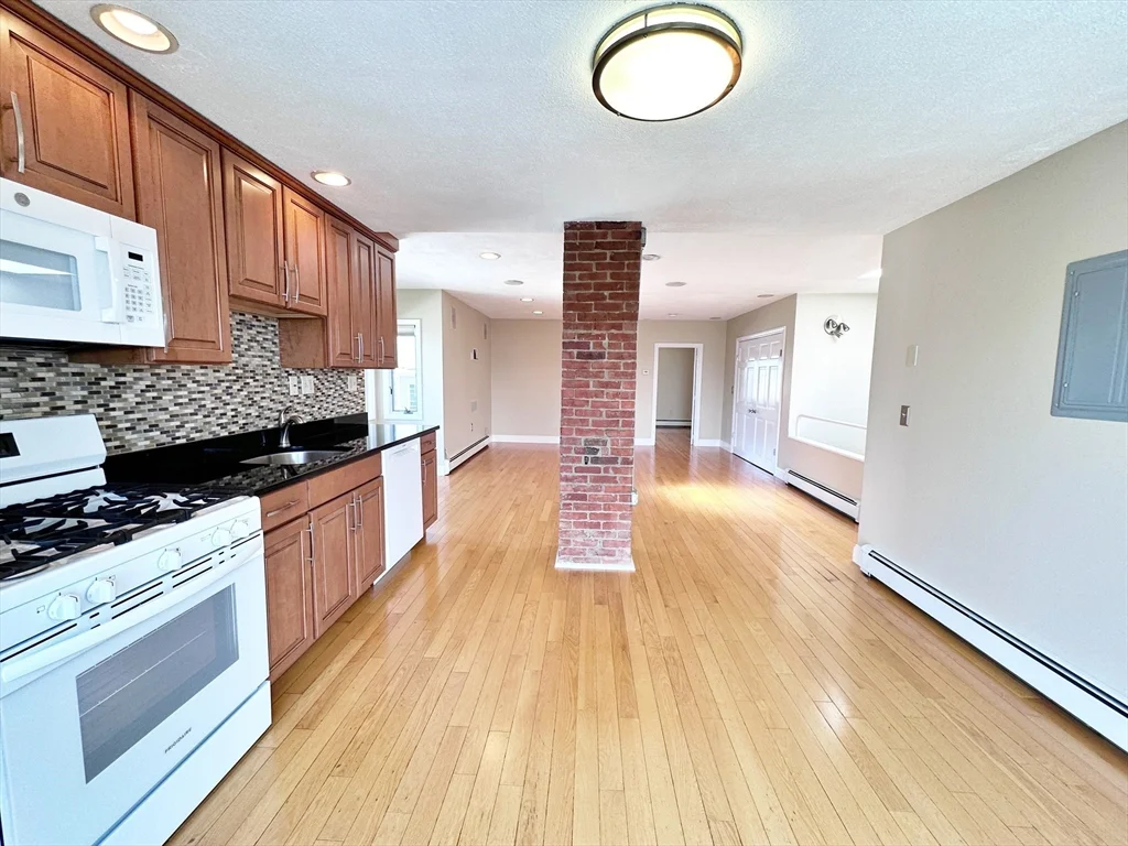 1 bed, 1 bath apartment for rent at 141 Webster St Unit 3, East Boston — photo 8 of 21
