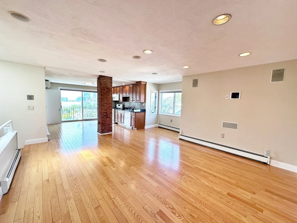 1 bed, 1 bath apartment for rent at 141 Webster St Unit 3, East Boston — photo 9 of 21