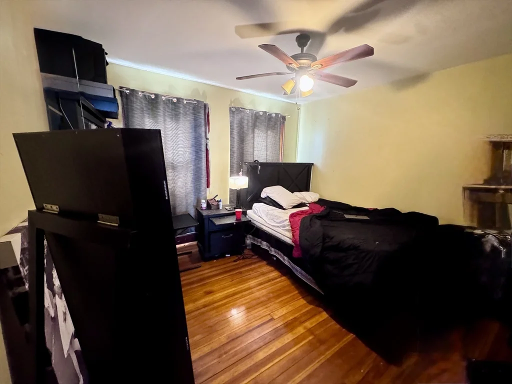 2 bed, 1 bath apartment for rent at 141 Whitwell St Unit 1, Quincy — photo 9 of 10