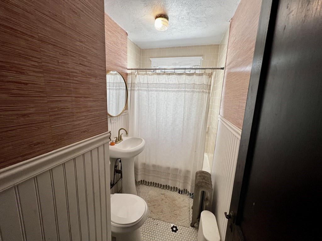 2 bed, 1 bath apartment for rent at 141 Williams St Unit 2, Jamaica Plain — photo 10 of 11