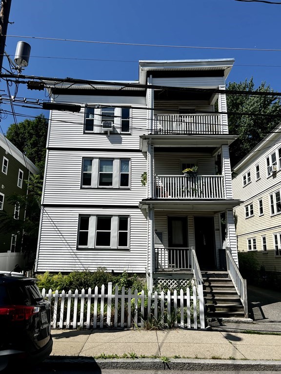 2 bed, 1 bath apartment for rent at 141 Williams St Unit 2, Jamaica Plain — photo 1 of 11