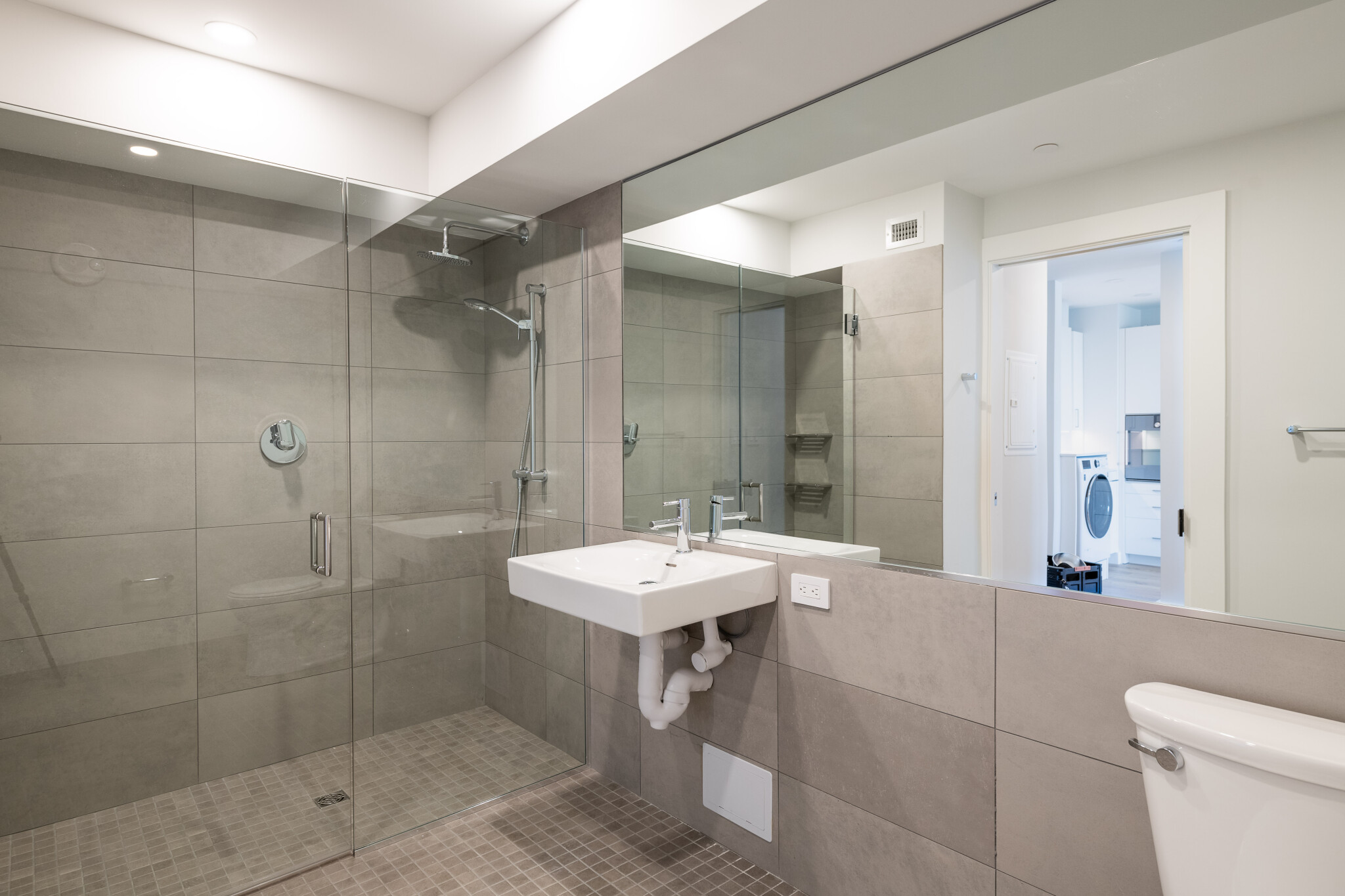 1 bed, 1 bath apartment for rent at 1410 Columbia Rd Unit 10A, South Boston — photo 10 of 20