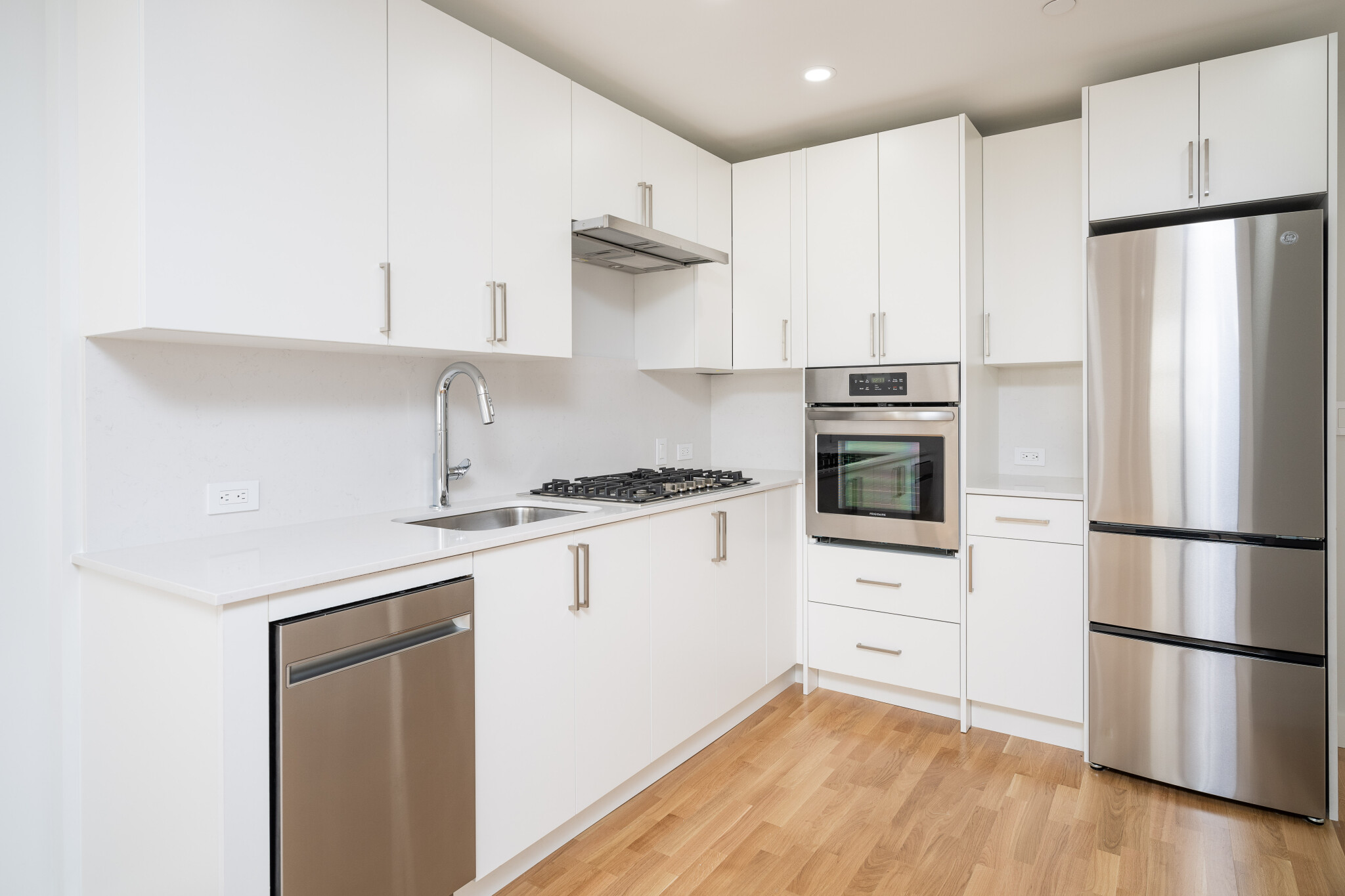 2 bed, 1 bath apartment for rent at 1410 Columbia Rd Unit 11F, South Boston — photo 1 of 20