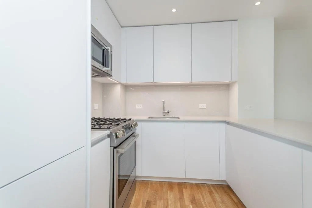 1 bed, 1 bath apartment for rent at 1410 Columbia Rd Unit 14K, South Boston — photo 1 of 16