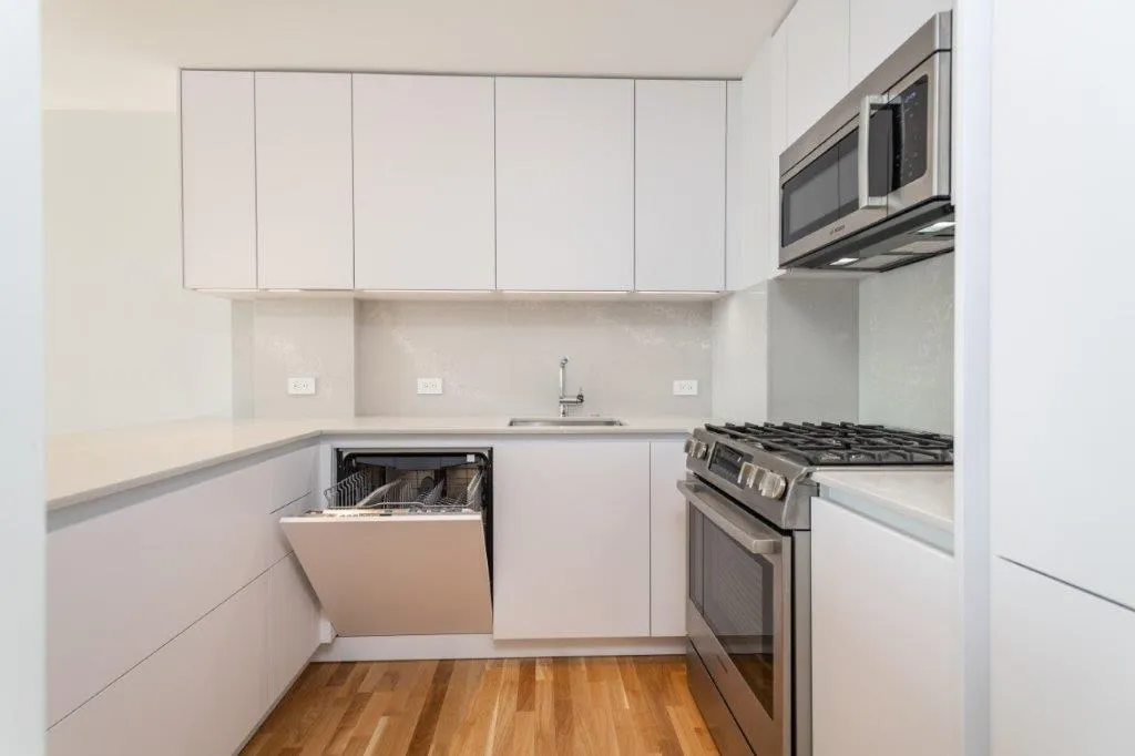 2 bed, 1 bath apartment for rent at 1410 Columbia Rd Unit 15F, South Boston — photo 1 of 29
