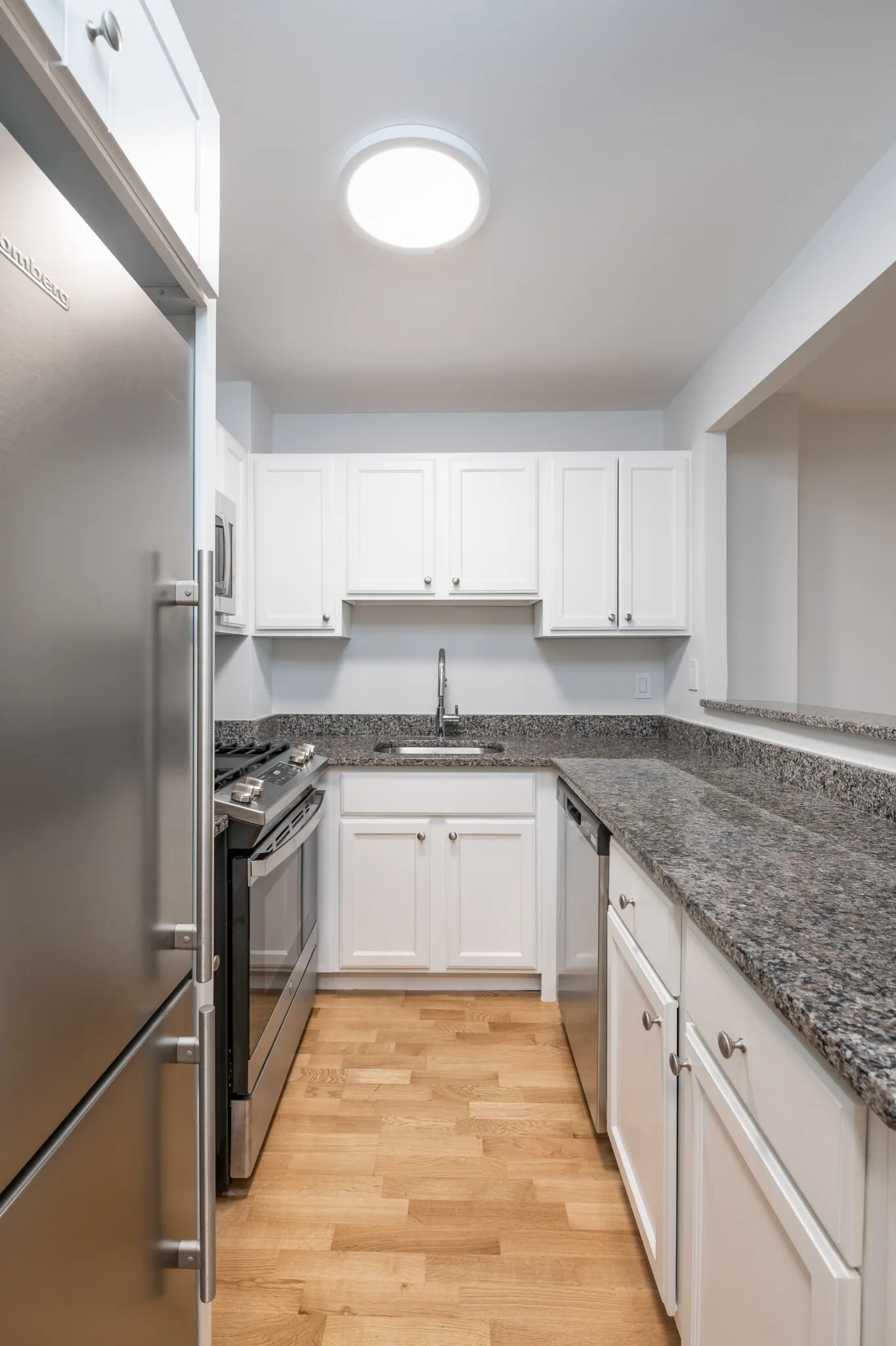 1 bed, 1 bath apartment for rent at 1410 Columbia Rd Unit 15K, South Boston — photo 1 of 17