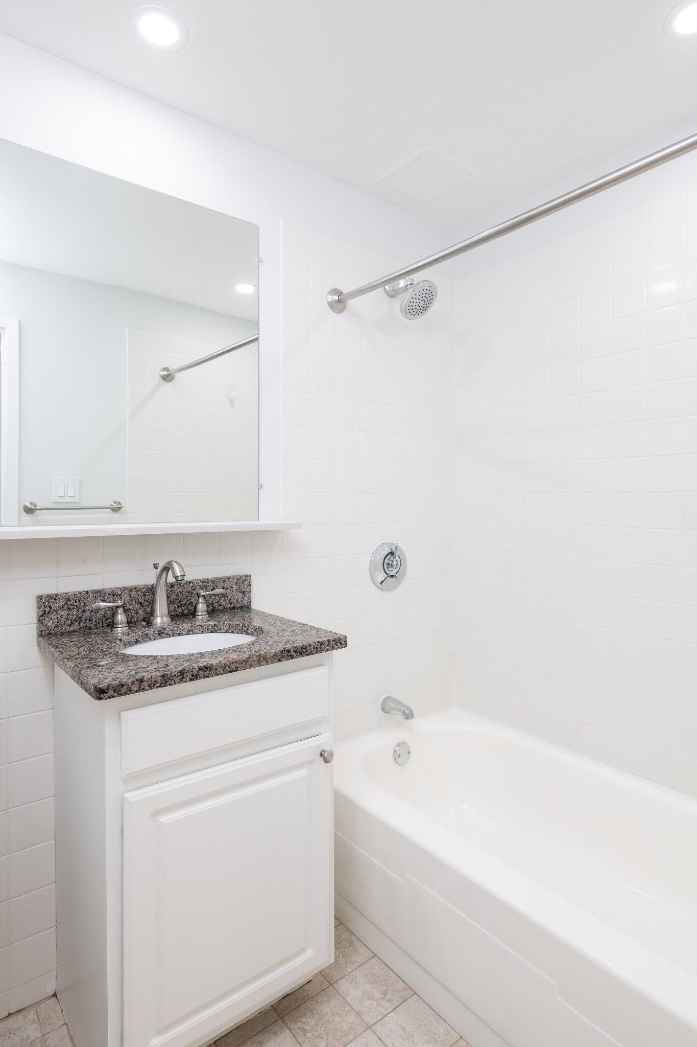 1 bed, 1 bath apartment for rent at 1410 Columbia Rd Unit 16J, South Boston — photo 3 of 17