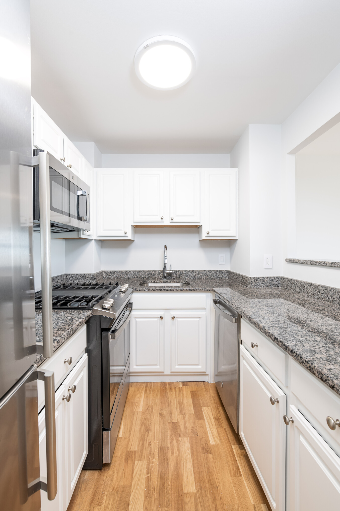 1 bed, 1 bath apartment for rent at 1410 Columbia Rd Unit 16J, South Boston — photo 1 of 17