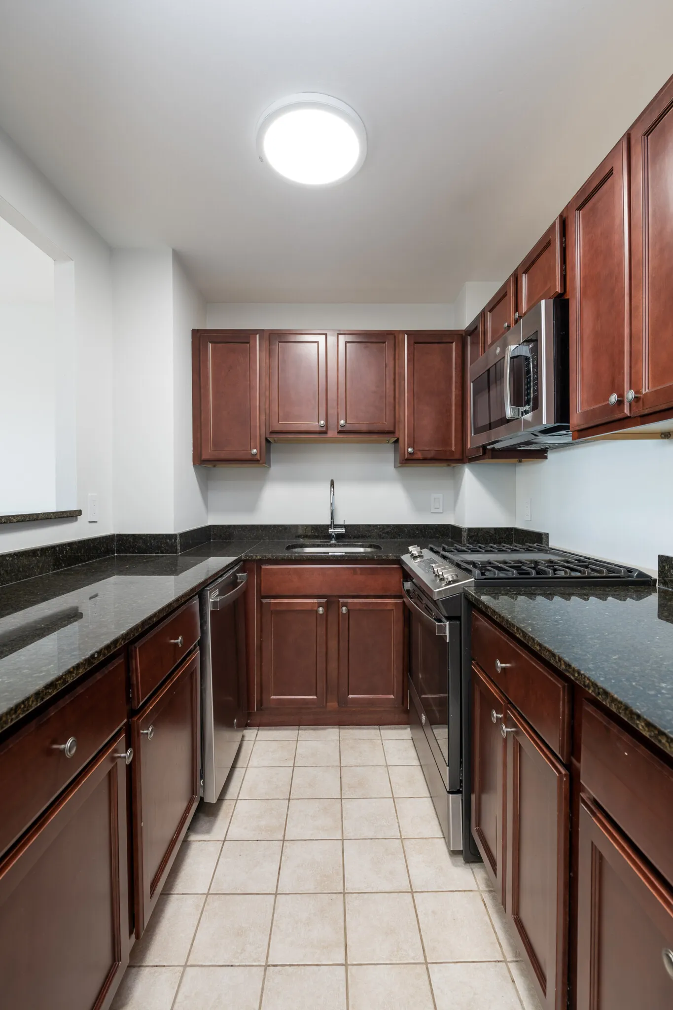 2 bed, 1 bath apartment for rent at 1410 Columbia Rd Unit 17HM, South Boston — photo 1 of 19