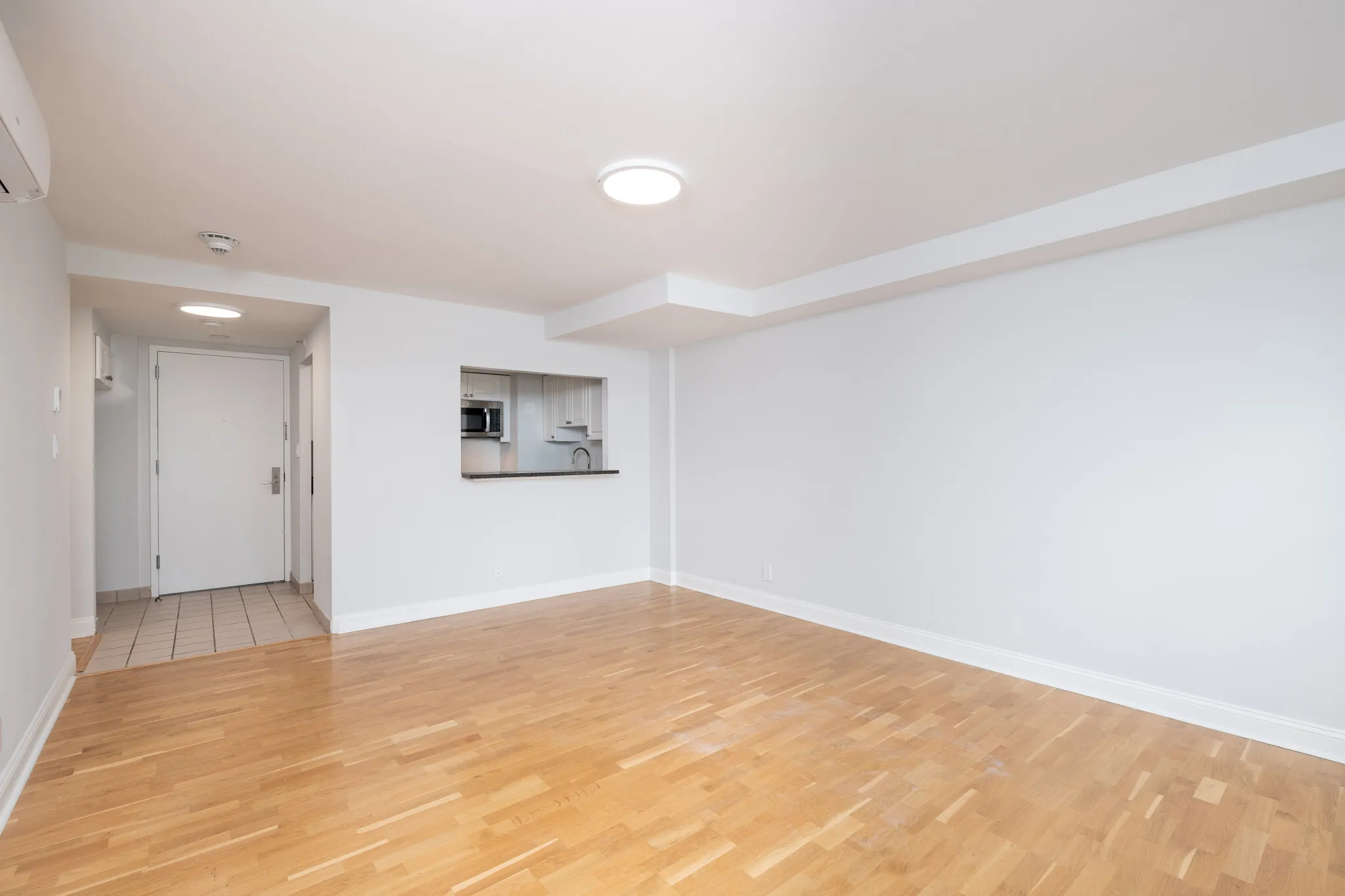 2 bed, 1 bath apartment for rent at 1410 Columbia Rd Unit 18, South Boston — photo 2 of 19