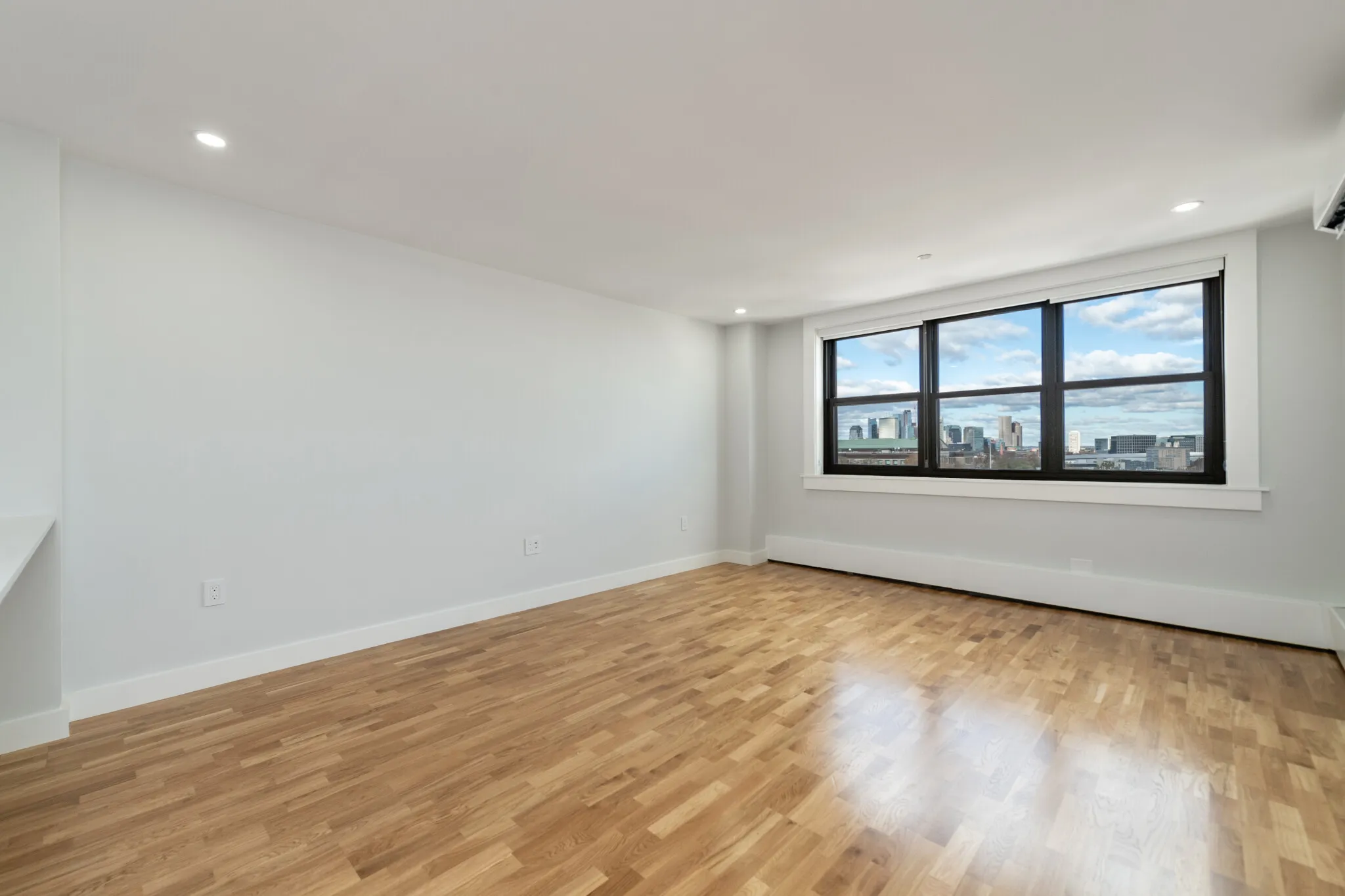 1 bed, 1 bath apartment for rent at 1410 Columbia Rd Unit 18K, South Boston — photo 4 of 18