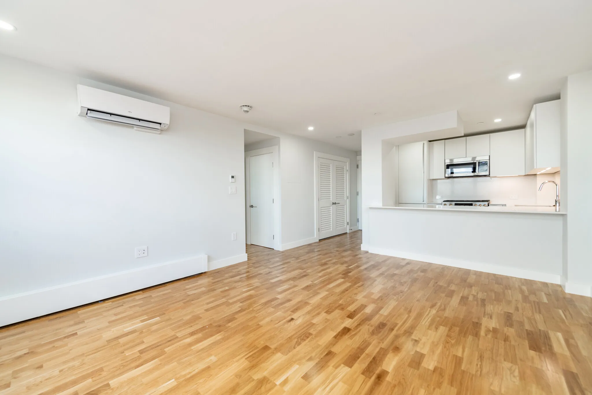 1 bed, 1 bath apartment for rent at 1410 Columbia Rd Unit 18K, South Boston — photo 2 of 18