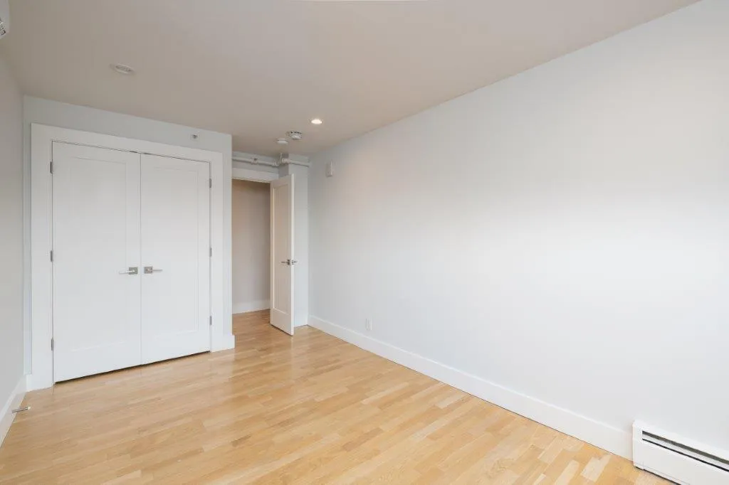 3 bed, 1.5 bath apartment for rent at 1410 Columbia Rd Unit 4B, South Boston — photo 8 of 30