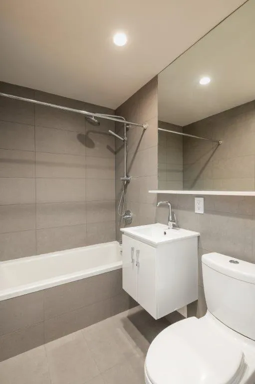 3 bed, 1.5 bath apartment for rent at 1410 Columbia Rd Unit 4B, South Boston — photo 7 of 30