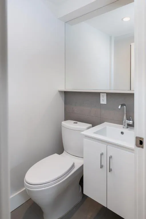 3 bed, 1.5 bath apartment for rent at 1410 Columbia Rd Unit 4B, South Boston — photo 10 of 30