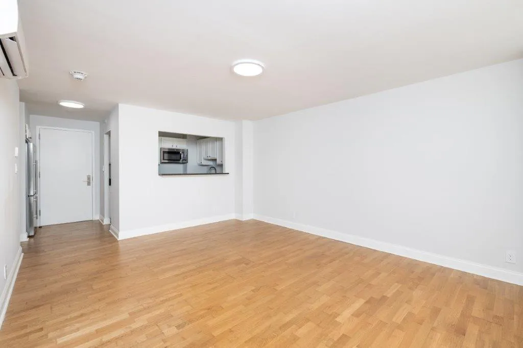 2 bed, 1 bath apartment for rent at 1410 Columbia Rd Unit 5D, South Boston — photo 8 of 27