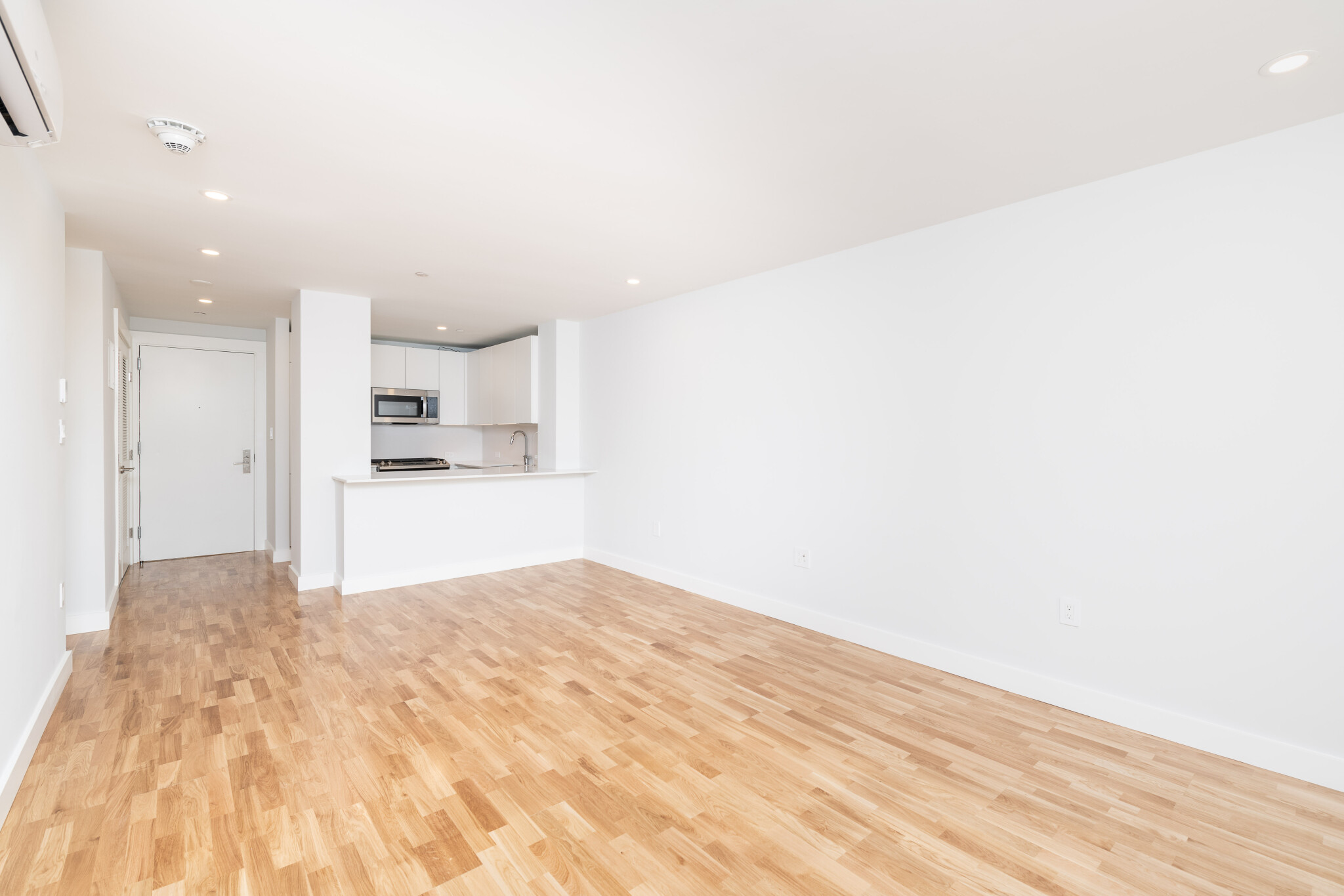 1 bed, 1 bath apartment for rent at 1410 Columbia Rd Unit 6E, South Boston — photo 1 of 18