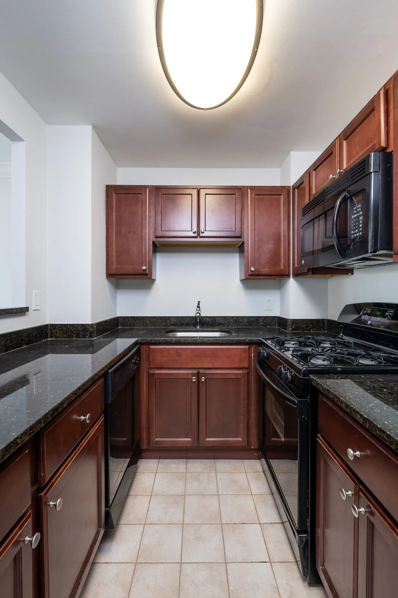 2 bed, 1 bath apartment for rent at 1410 Columbia Rd Unit 8H, South Boston