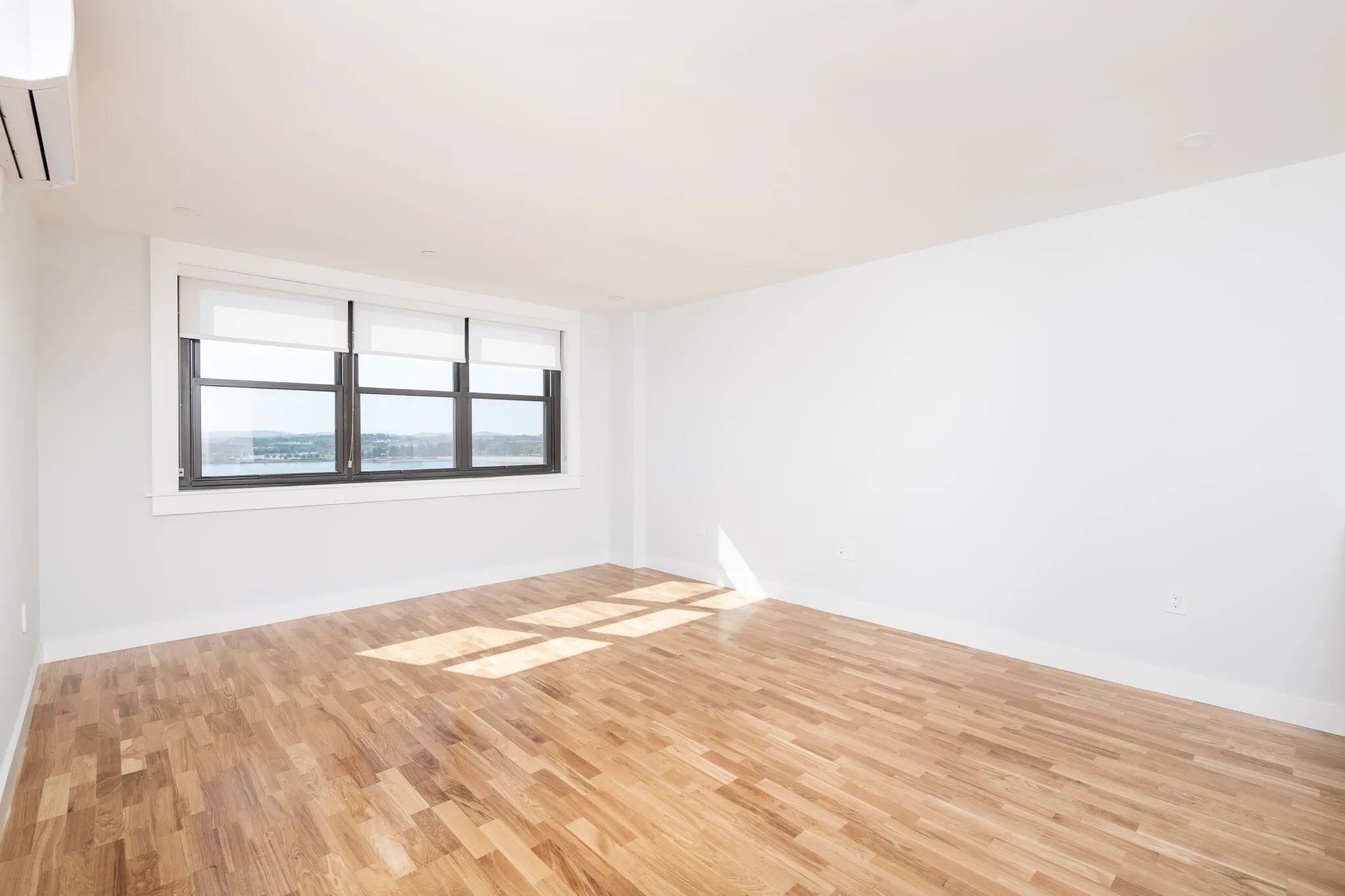 2 bed, 1 bath apartment for rent at 1410 Columbia Rd Unit 9C, South Boston — photo 3 of 19