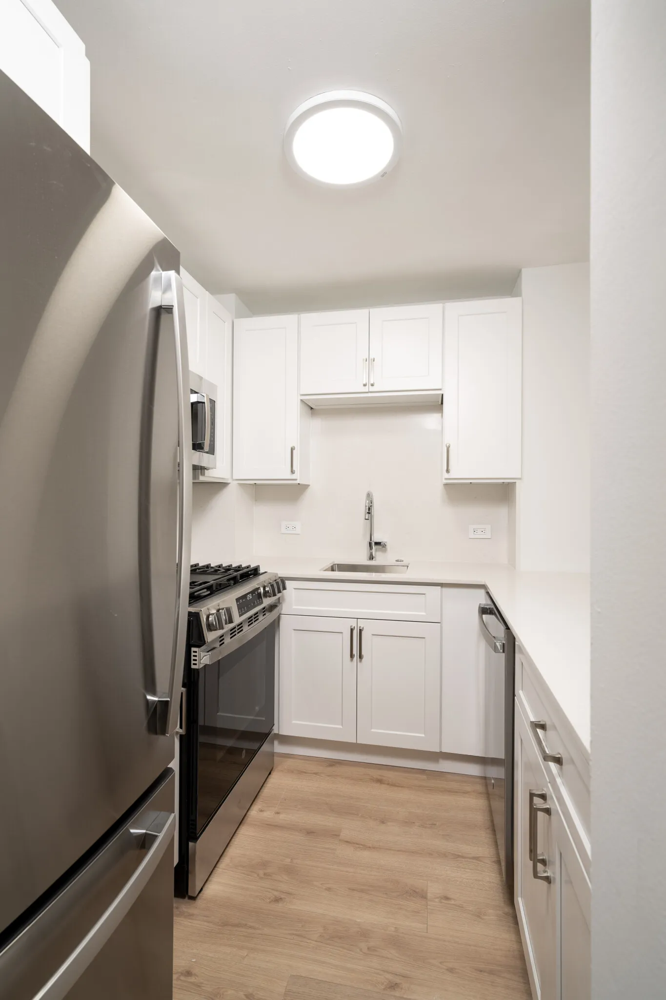 1 bed, 1 bath apartment for rent at 1410 Columbia Rd Unit 9JM, South Boston — photo 2 of 17