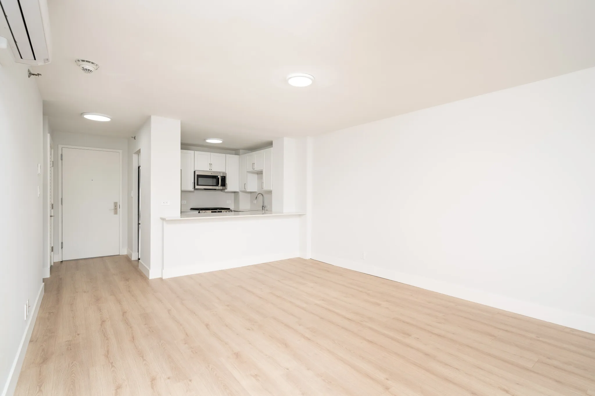 1 bed, 1 bath apartment for rent at 1410 Columbia Rd Unit 9JM, South Boston — photo 1 of 17