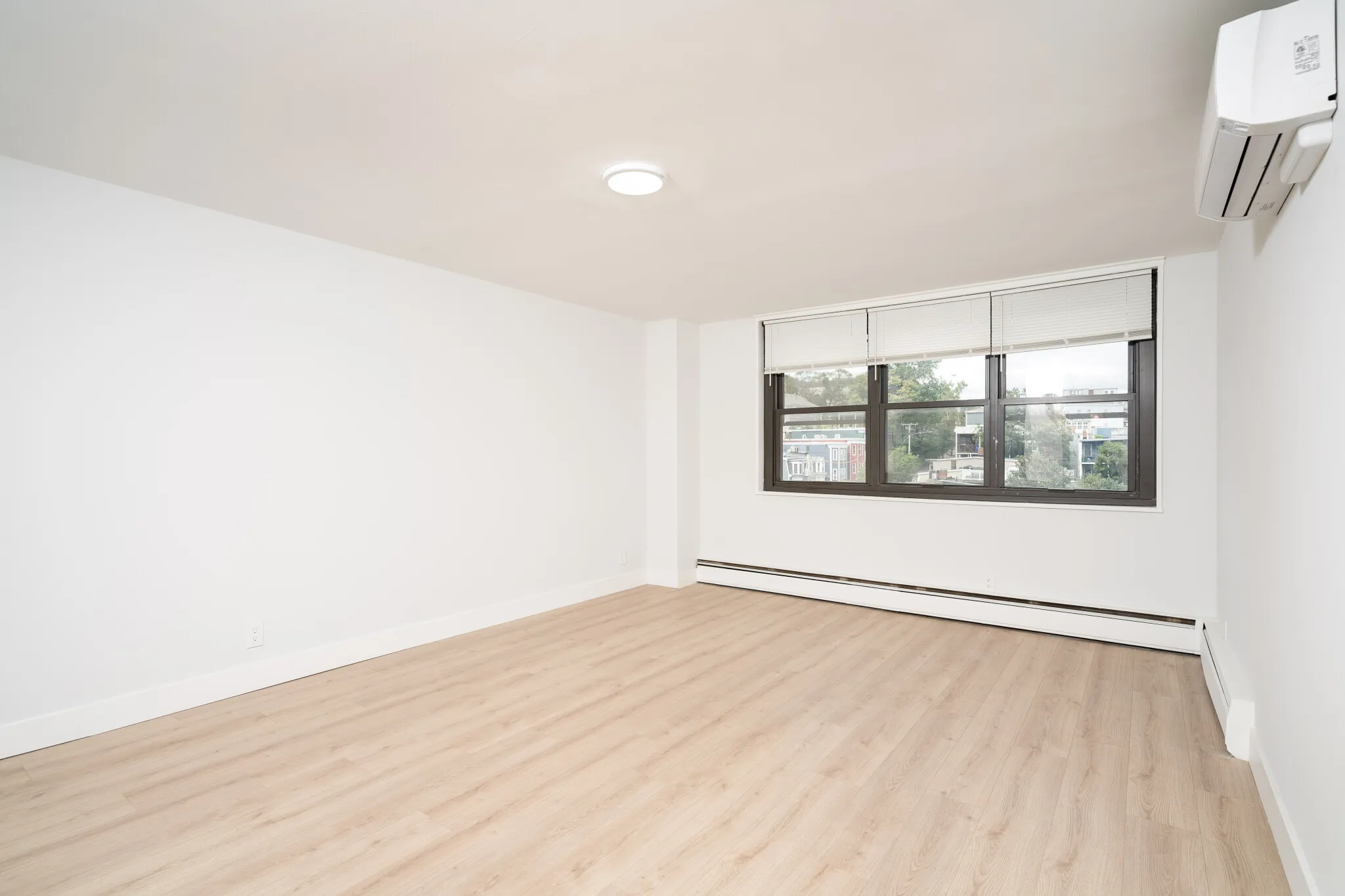 1 bed, 1 bath apartment for rent at 1410 Columbia Rd Unit 9JM, South Boston — photo 7 of 17