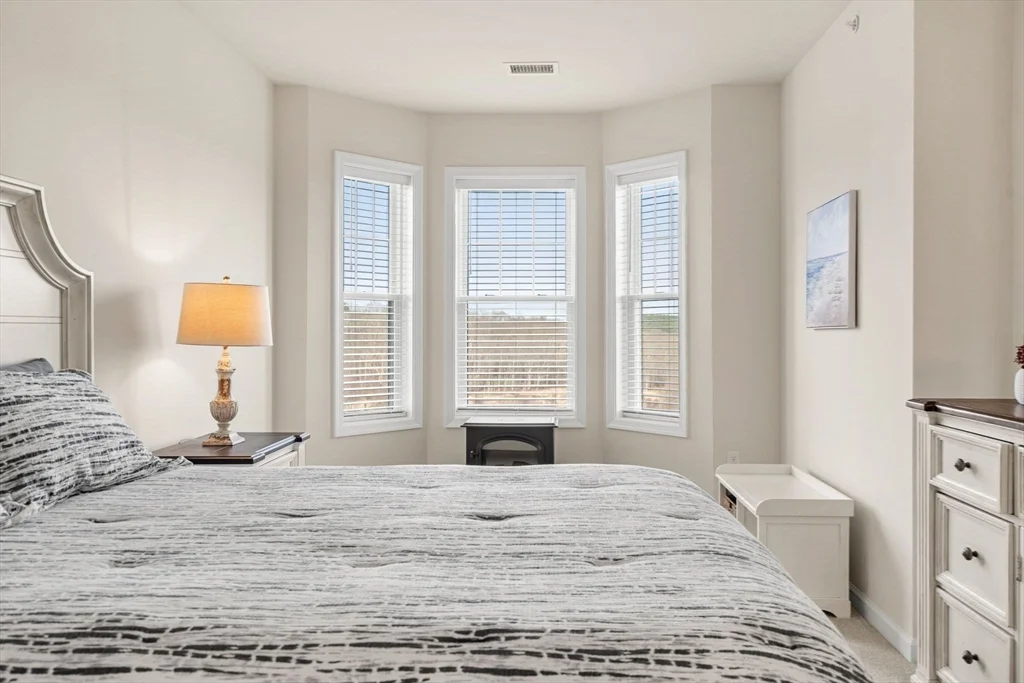 2 bed, 2 bath apartment for rent at 1410 Peters Farm Way Unit 1410, Westborough — photo 14 of 32