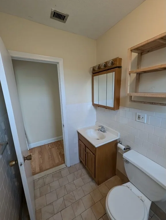 1 bed, 1 bath apartment for rent at 1411 Commonwealth Ave Unit 503, Brighton — photo 8 of 14