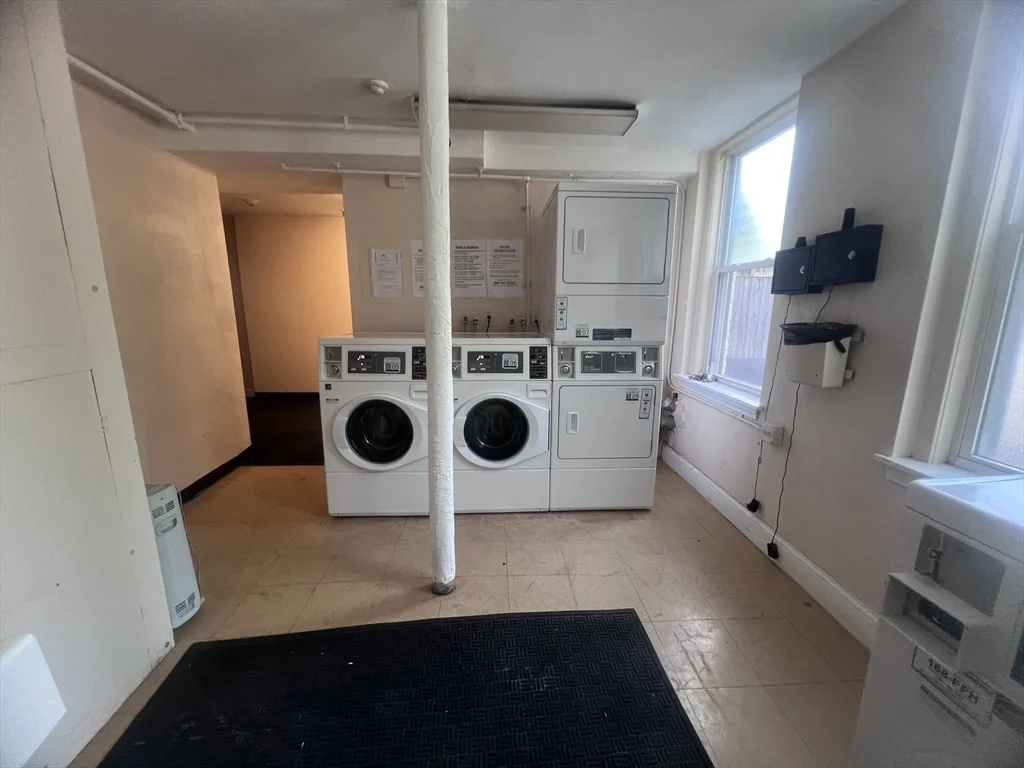 1 bed, 1 bath apartment for rent at 1411 Commonwealth Ave Unit 503, Brighton — photo 11 of 14
