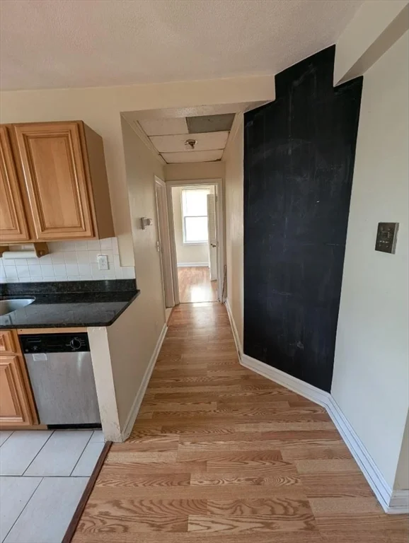 1 bed, 1 bath apartment for rent at 1411 Commonwealth Ave Unit 503, Brighton — photo 3 of 14