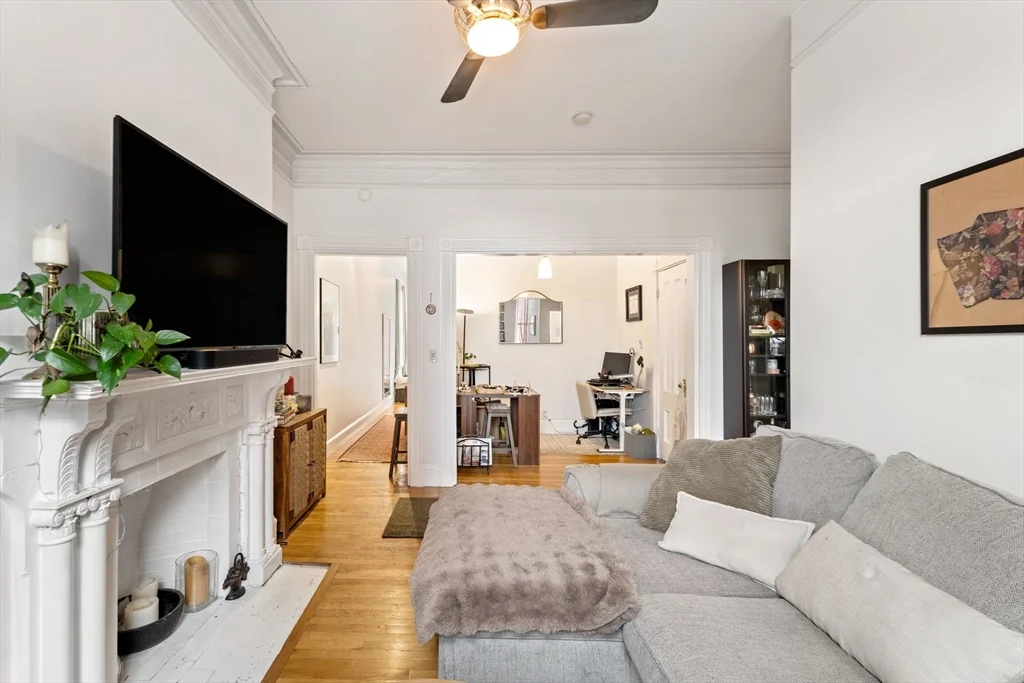 1 bed, 1 bath apartment for rent at 1411 Washington St Unit 15, South End — photo 5 of 28