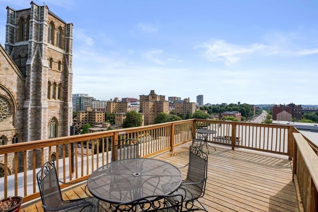 1 bed, 1 bath apartment for rent at 1411 Washington St Unit 5, South End — photo 17 of 19