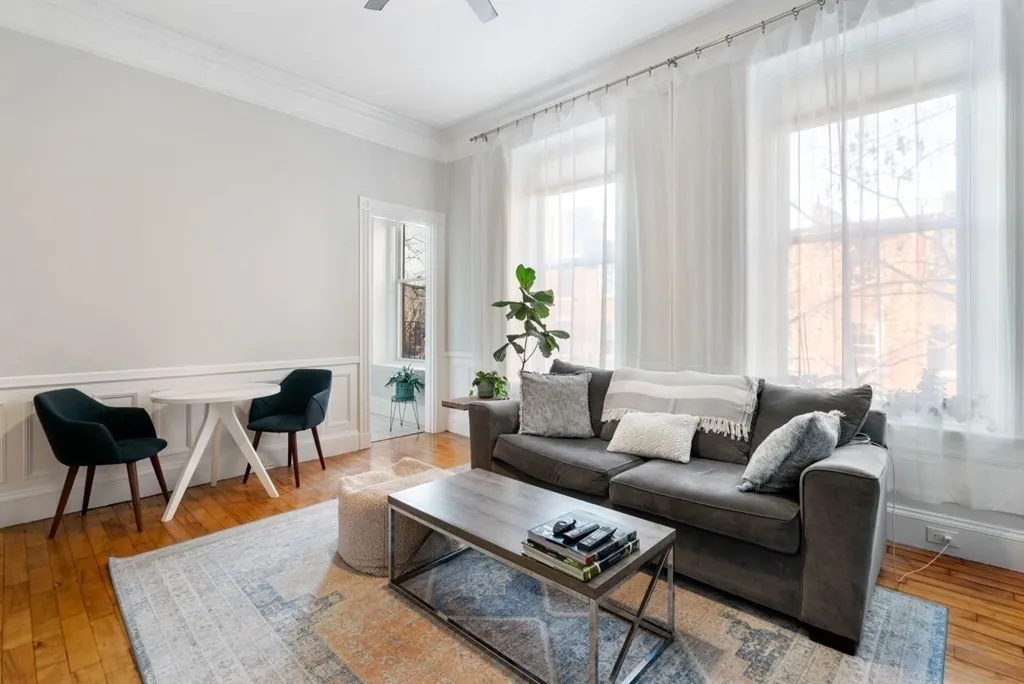 1 bed, 1 bath apartment for rent at 1411 Washington St Unit 5, South End — photo 4 of 19