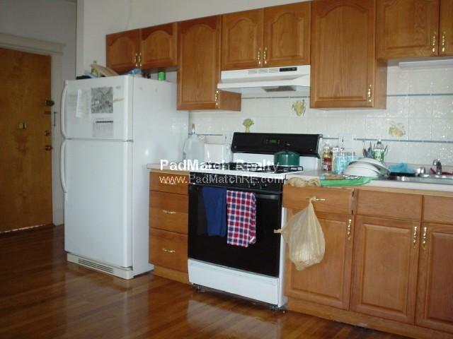 2 bed, 1 bath apartment for rent at 1412 Commonwealth Ave Unit 12, Brighton