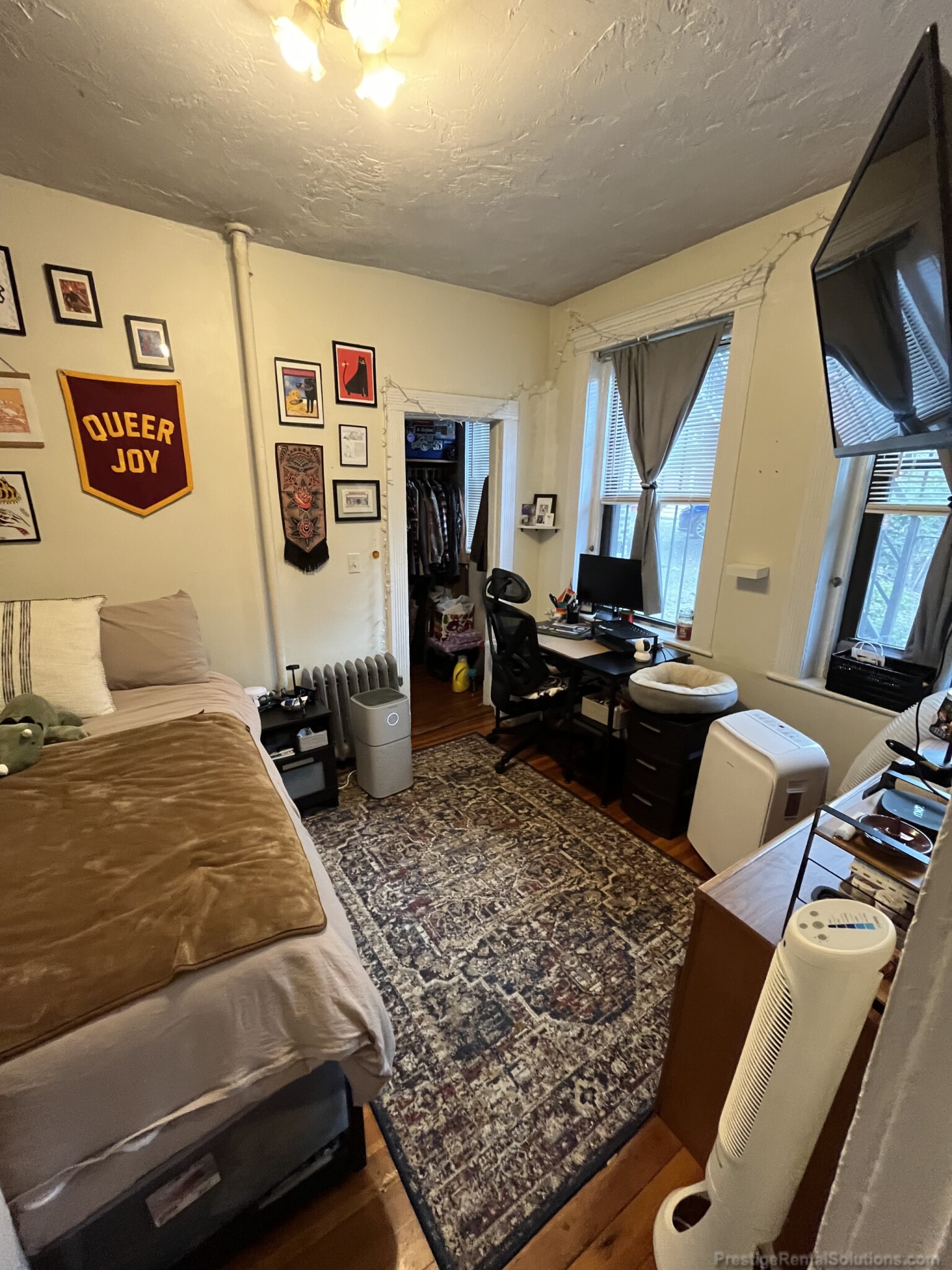 1 bed, 1 bath apartment for rent at 1412 Commonwealth Ave Unit 2, Brighton — photo 2 of 14