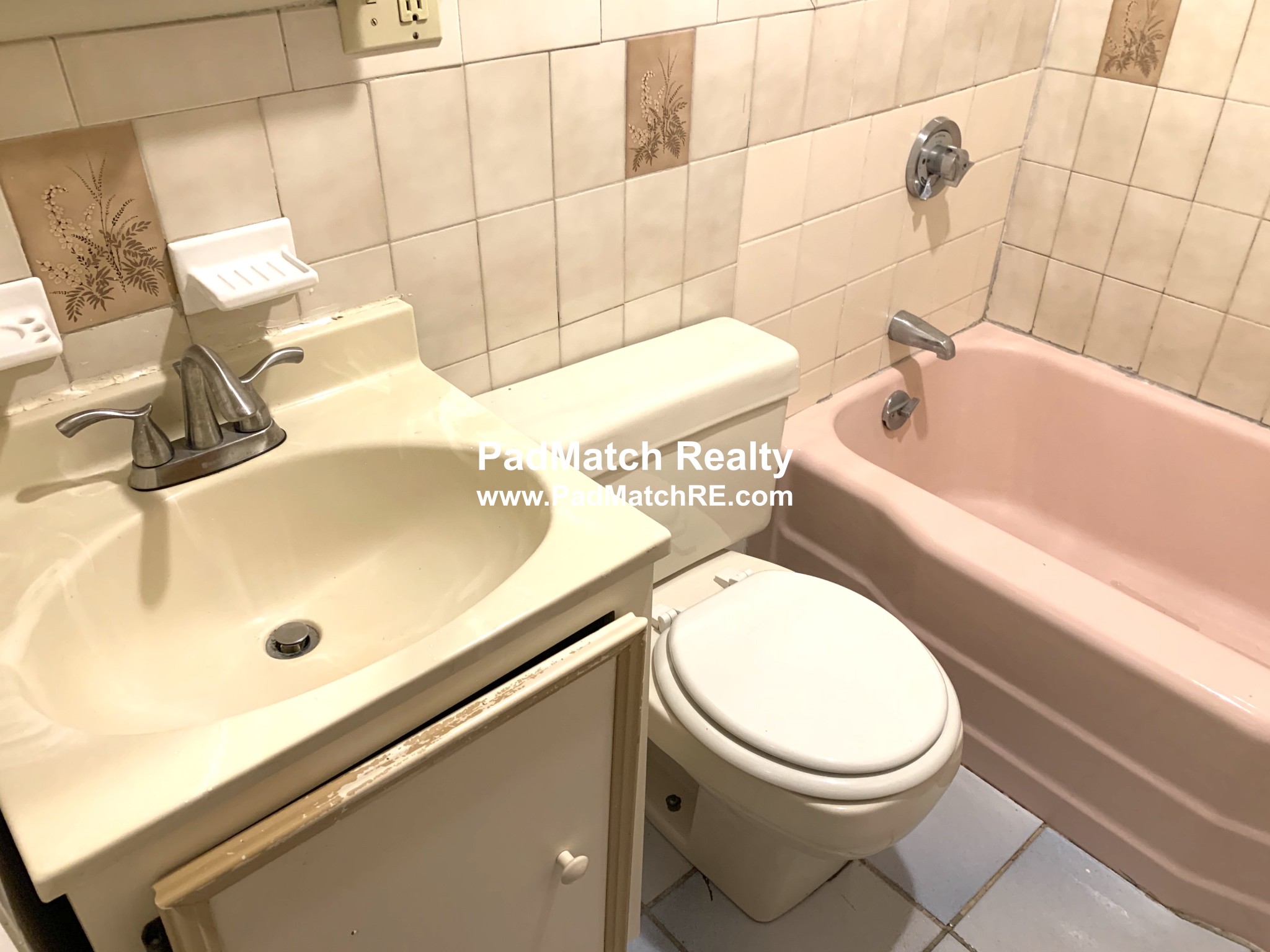 Studio bed, 1 bath apartment for rent at 1412 Commonwealth Ave Unit 6, Brighton — photo 14 of 21