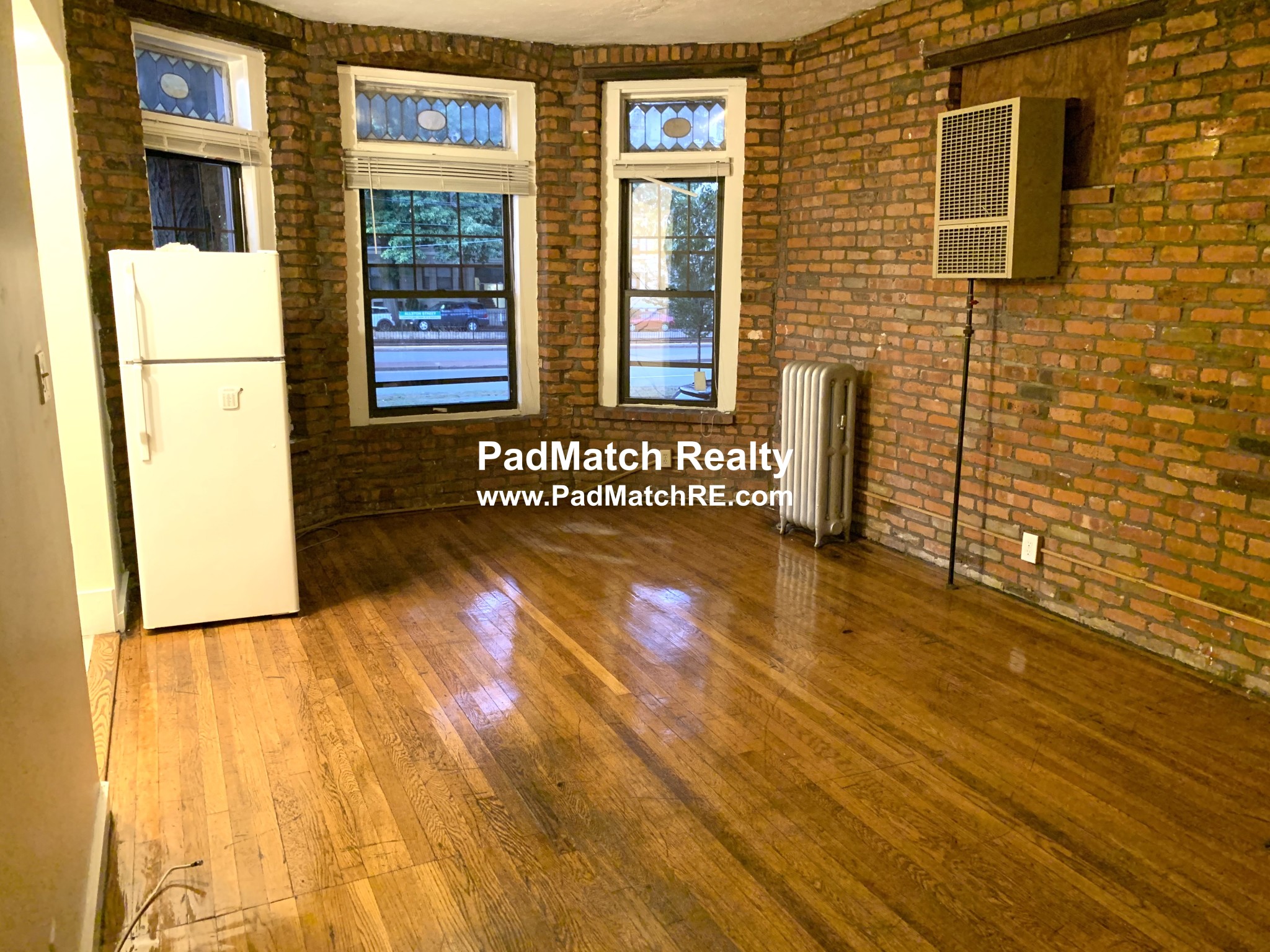 Studio bed, 1 bath apartment for rent at 1412 Commonwealth Ave Unit 6, Brighton — photo 7 of 21