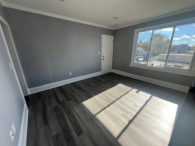 2 bed, 1 bath apartment for rent at 1414 Plymouth Ave Unit 2, Fall River — photo 1 of 7