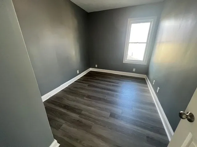 2 bed, 1 bath apartment for rent at 1414 Plymouth Ave Unit 2, Fall River — photo 6 of 7