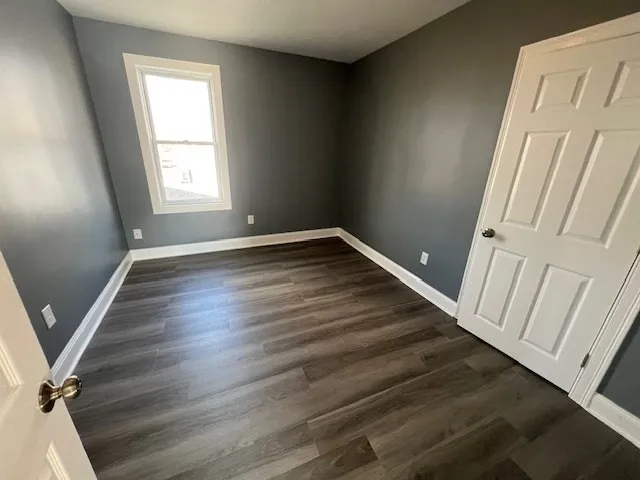 2 bed, 1 bath apartment for rent at 1414 Plymouth Ave Unit 2, Fall River — photo 5 of 7