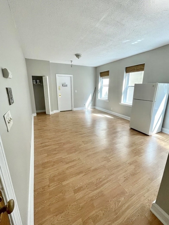 Studio bed, 1 bath apartment for rent at 1419 Commonwealth Ave Unit 302, Allston